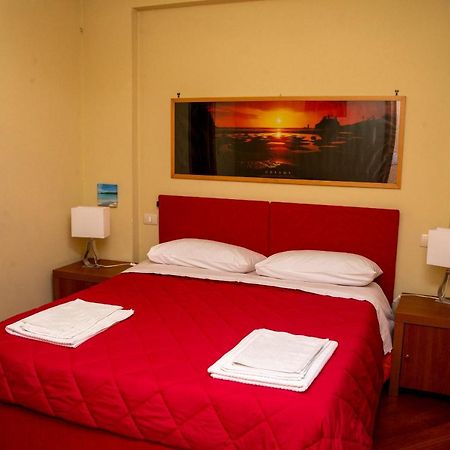 Mazzini House Apartment คาตาเนีย ภายนอก รูปภาพ