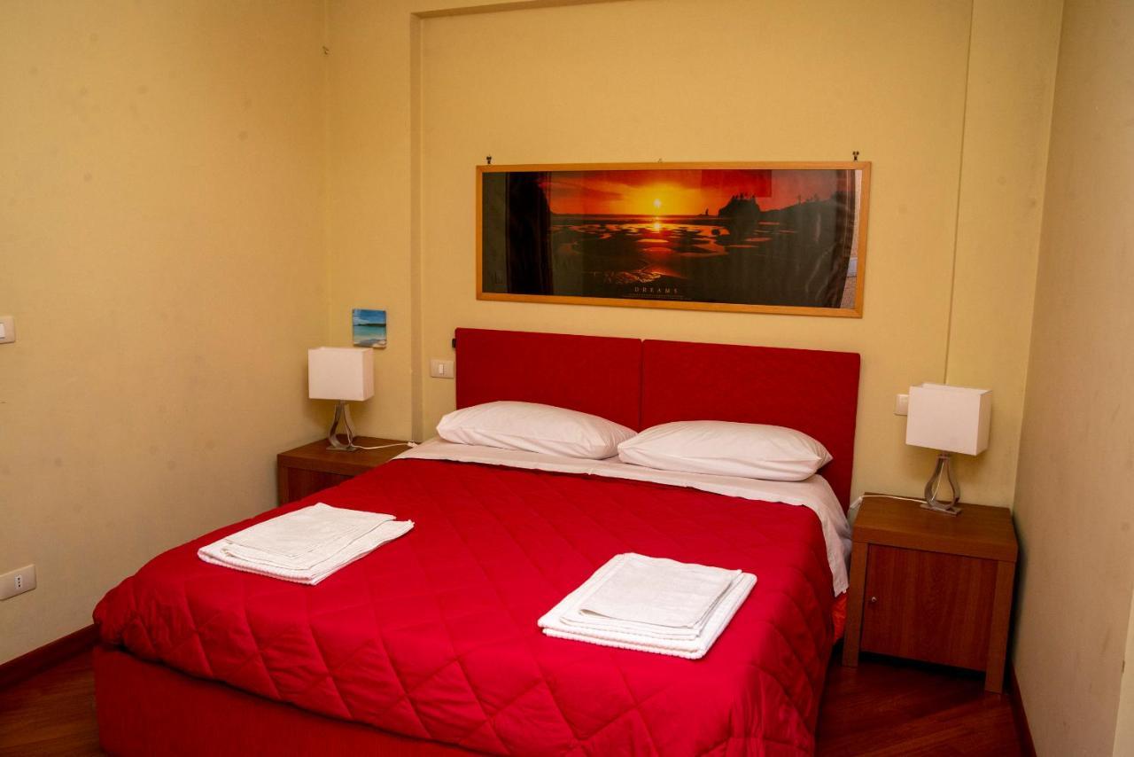 Mazzini House Apartment คาตาเนีย ภายนอก รูปภาพ